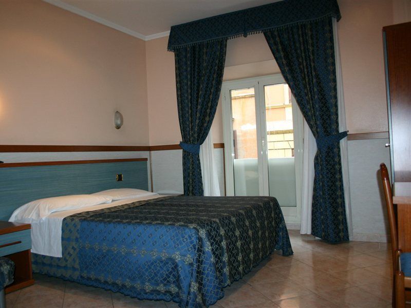 Hotel Soggiorno Blu Roma Exterior foto